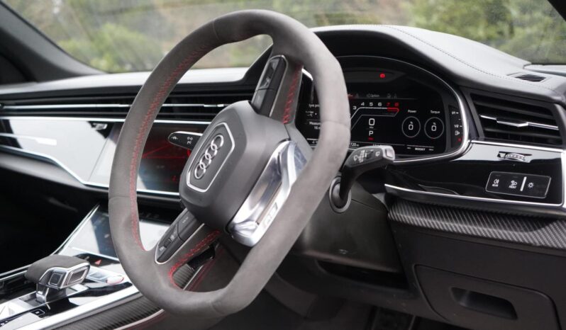 
								2020 Audi RS Q8 full									